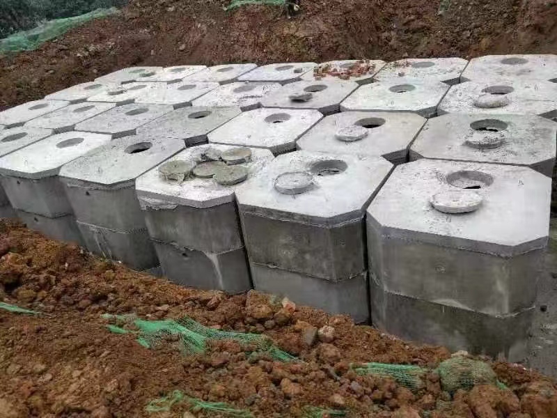 水泥整体式化粪池