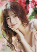 来自美国、英国、、韩国和马来西亚的逛 